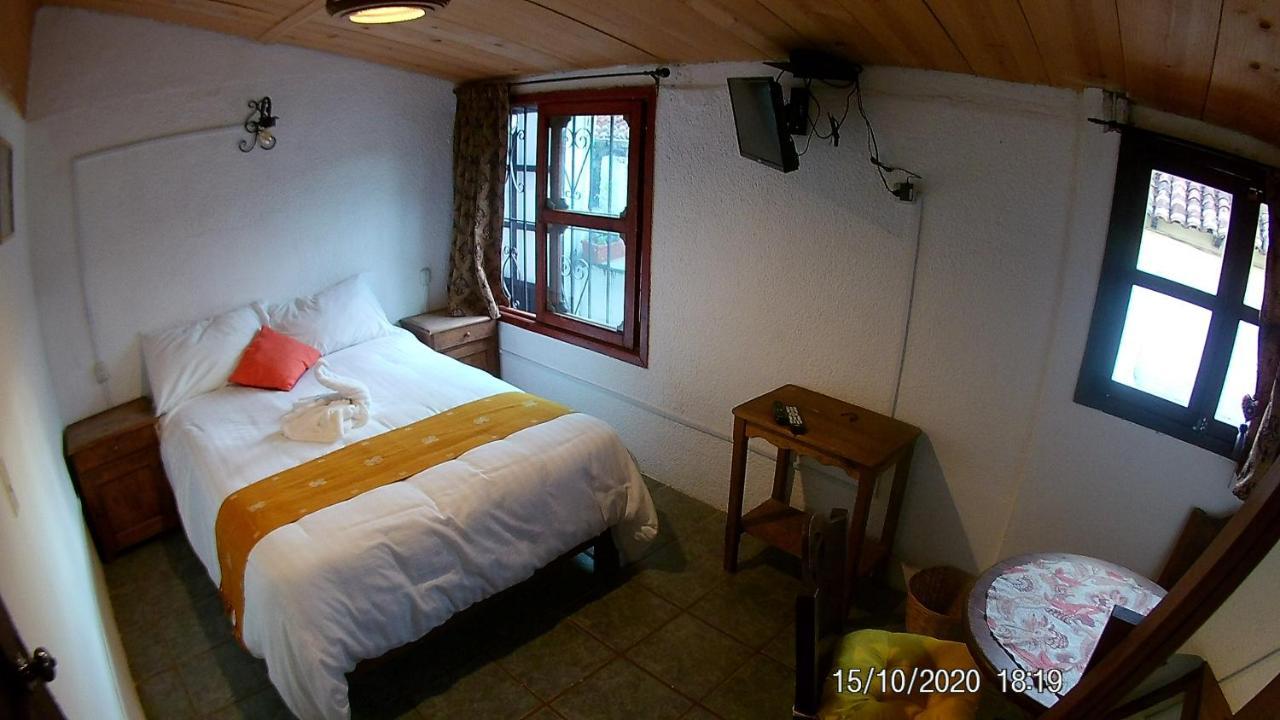 Hotel Dugelay San Cristobal de las Casas Bagian luar foto